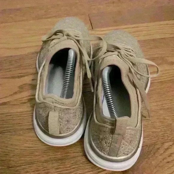 APL Techloom Phantom Rose Gold Sneakers, Womens Size 8 - Picture 5 of 12